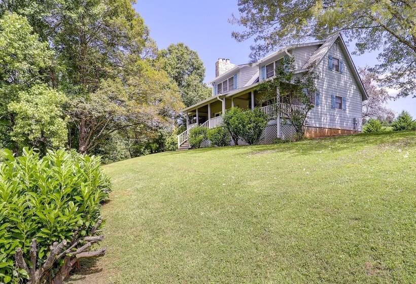 West Jefferson Riverfront Retreat W/ 2 Porches!