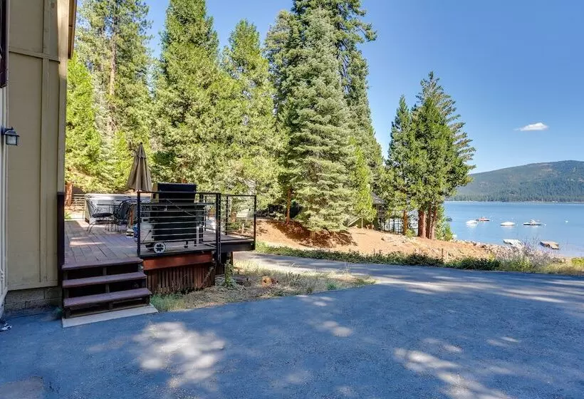 Westwood Lakefront Cabin W/ Hot Tub & Boat Dock!