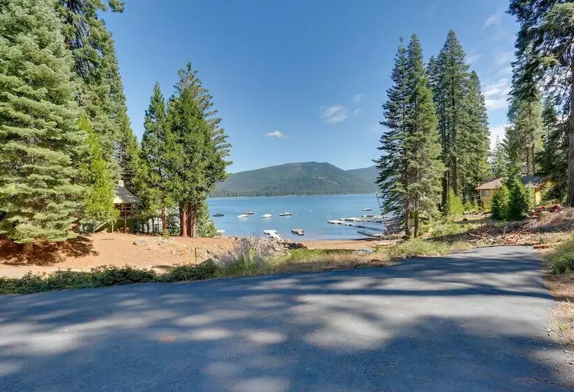 Westwood Lakefront Cabin W/ Hot Tub & Boat Dock!