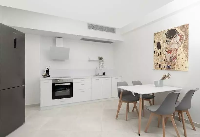 White Cliff Luxury Suites