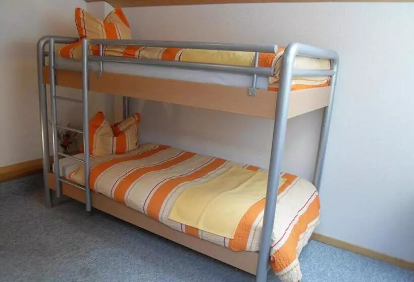 Hotelli Alpina