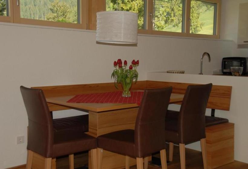 ホテル Apartments Bischof