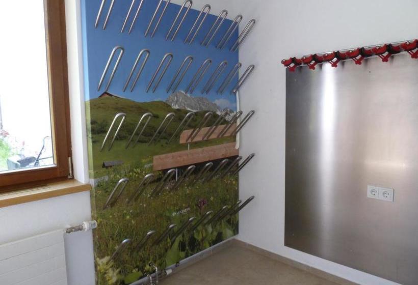 ホテル Apartments Bischof