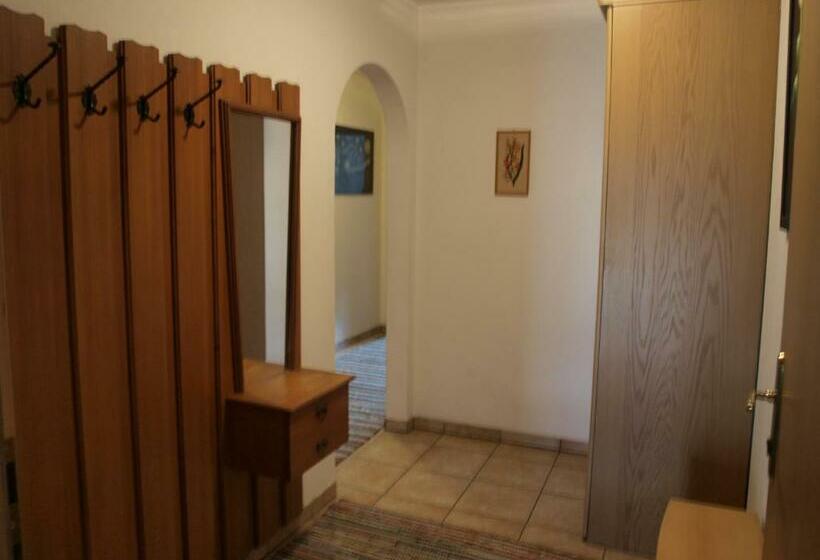 Отель Bichlerhof