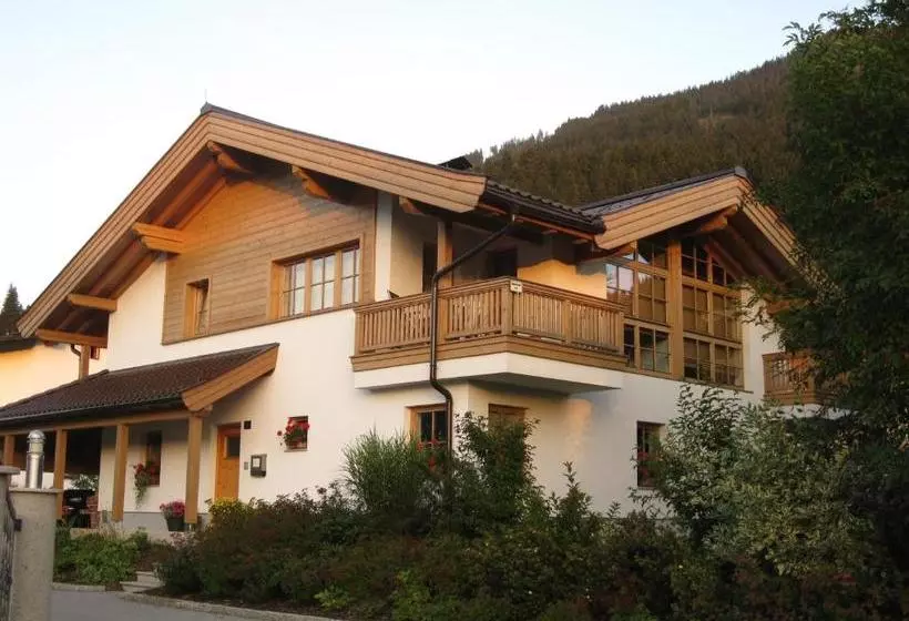 ホテル Chalet Isabella