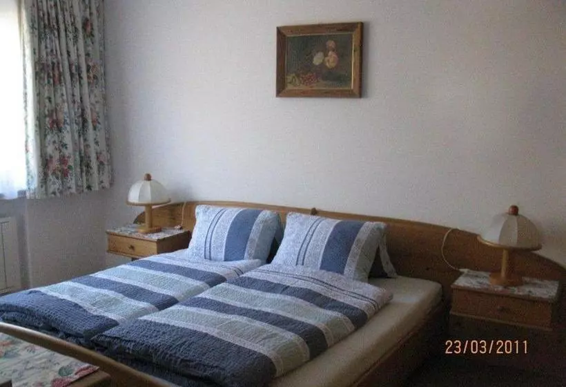 ホテル Ferienhaus Steidl