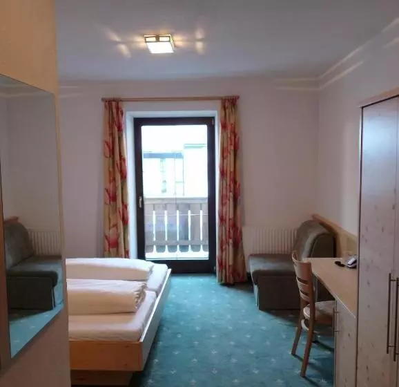 Hotelli Gasthof Hochspitz