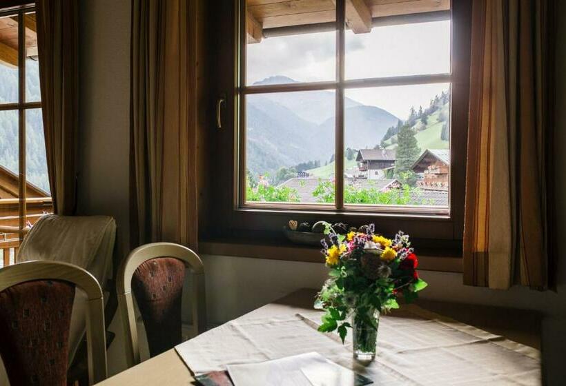 호텔 Gaestehaus Berger