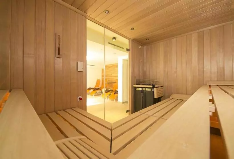 ホテル Guggenberger Pension