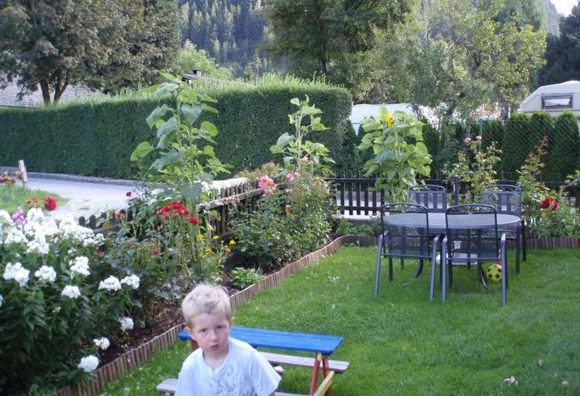 Отель Haus Brugger