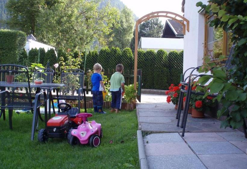 Отель Haus Brugger