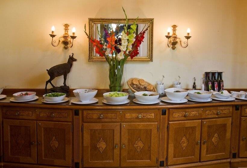 Отель Kurhaus Dr. Petershofer