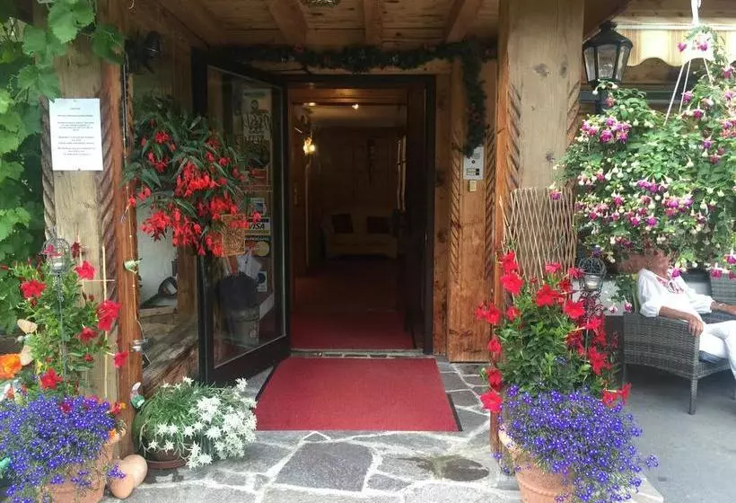 Hotelli Olympia