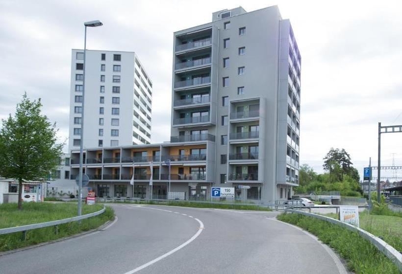 ホテル Swiss Bellevue