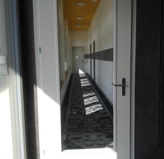 ホテル Swiss Bellevue