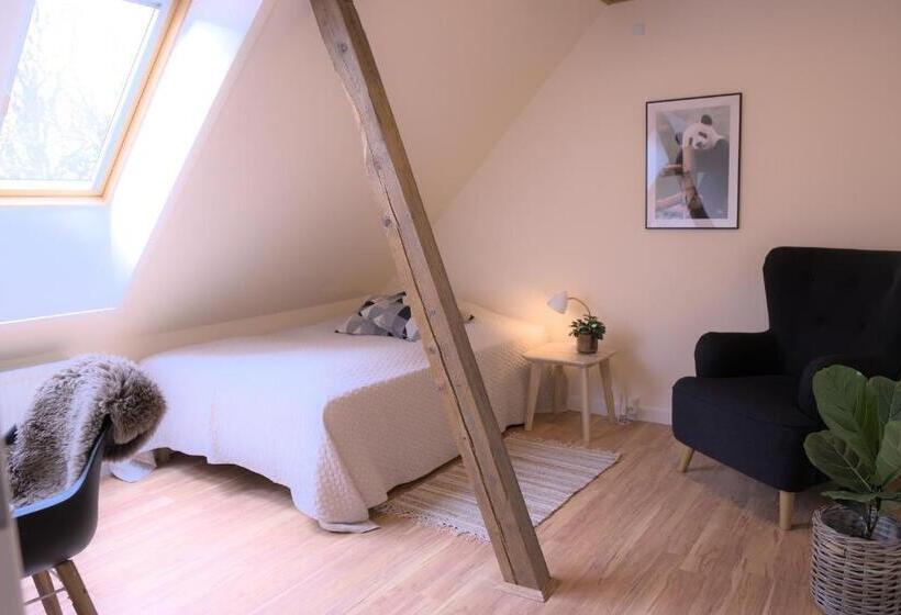 Akaciegaarden Bed & Breakfast