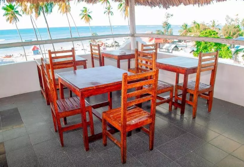 هاستل Joy Beach Backpacker