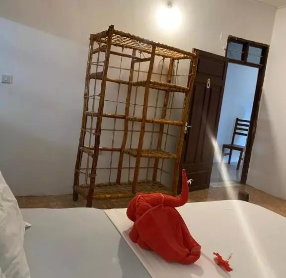 هاستل Joy Beach Backpacker
