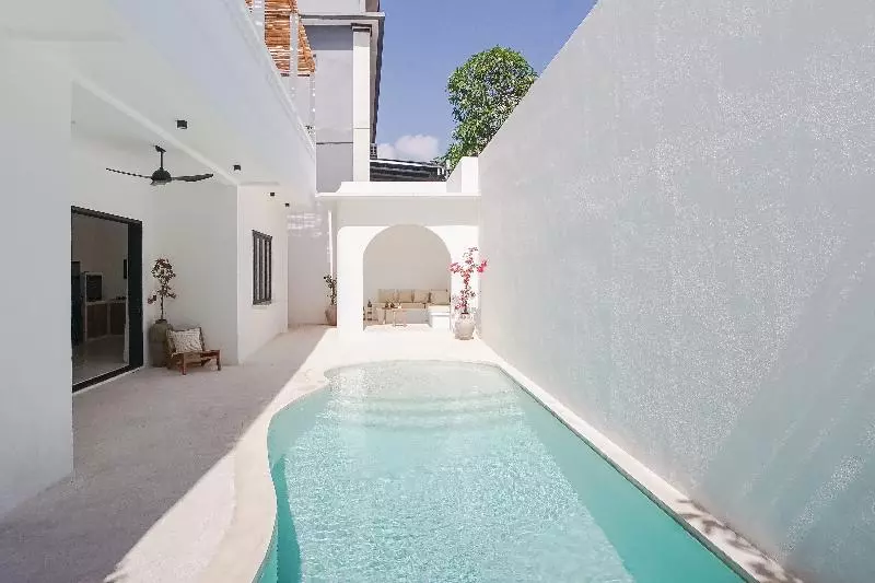 Hotelli Avanoa Villa