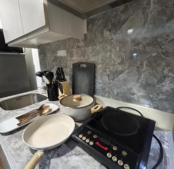 Hotel Azure Staycation Ph