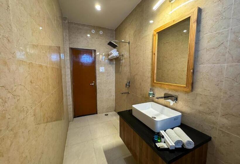 ホテル Corbett Bunglow , Jim Corbett