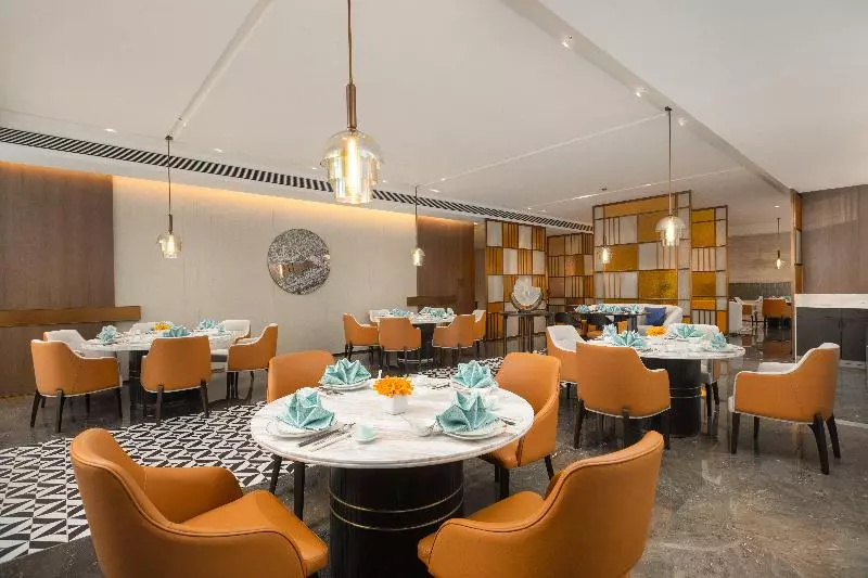 Hotelli Crowne Plaza Jiangmen Binjiang, An Ihg