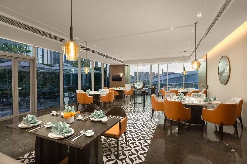 Hotelli Crowne Plaza Jiangmen Binjiang, An Ihg