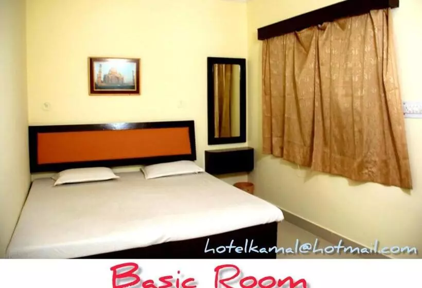 Hotelli Kamal Agra