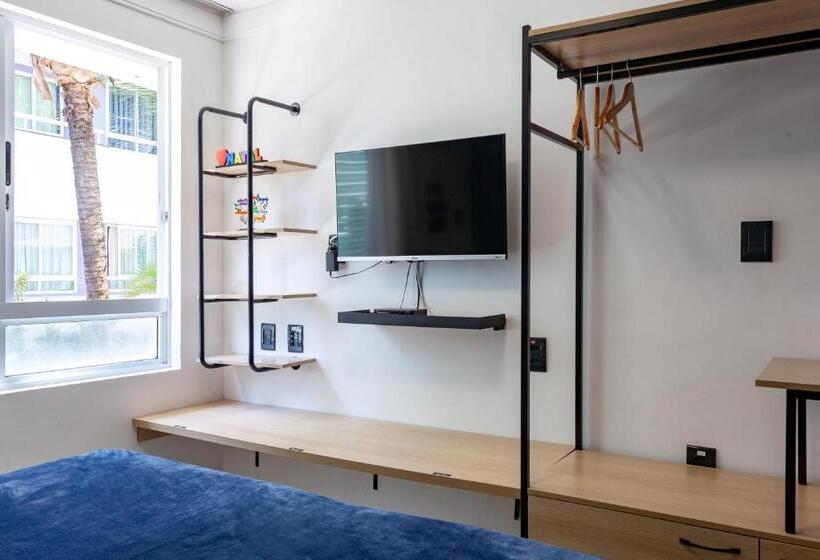 Отель Suíte Pé Na Areia Com Piscina, Wifi E Estacionamento Em Ponta Negra