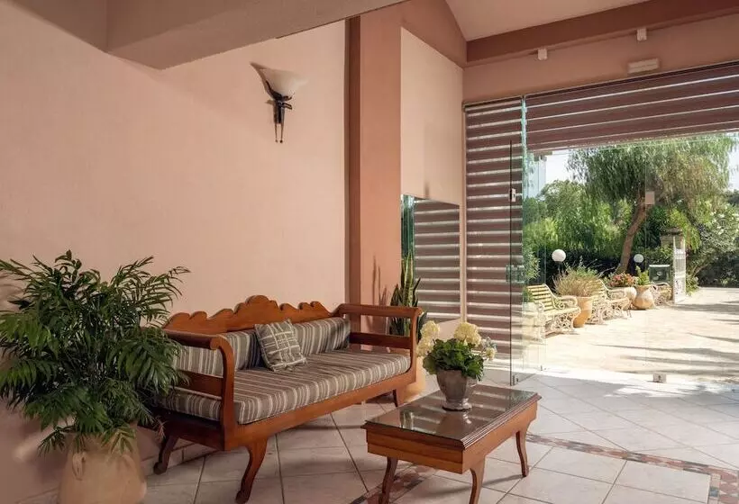 هتل Villa Maria