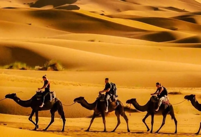 هتل Estandar Camp Merzouga