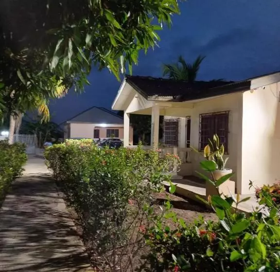 Lord S Hands Guest House Hotel