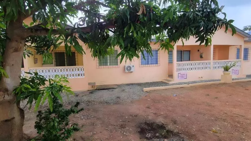 Lord S Hands Guest House Hotel