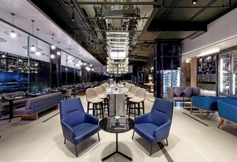 Novotel Bangkok Sukhumvit 4