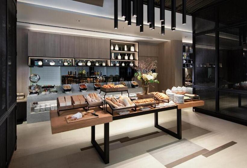 Novotel Bangkok Sukhumvit 4