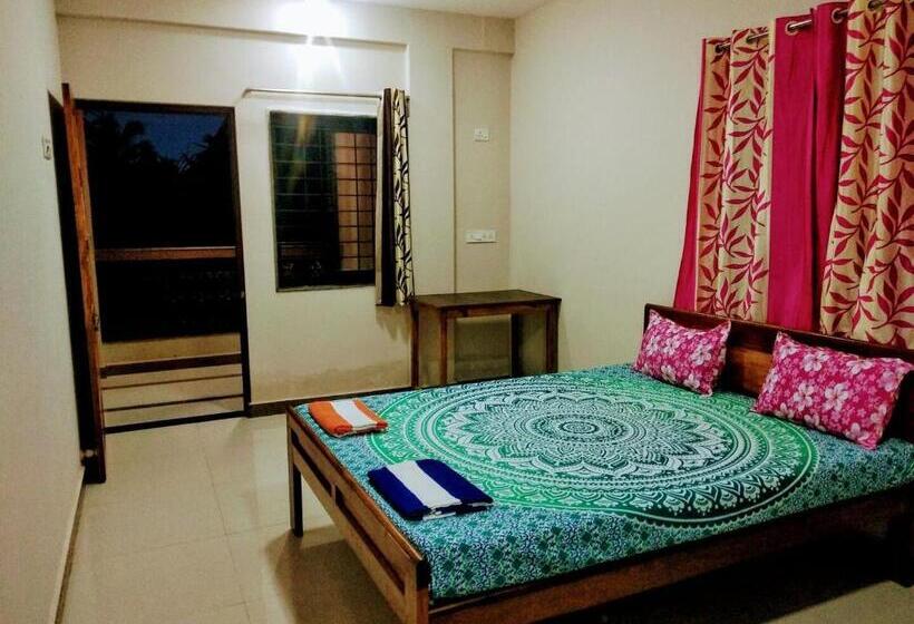 Pensão R N Guest House