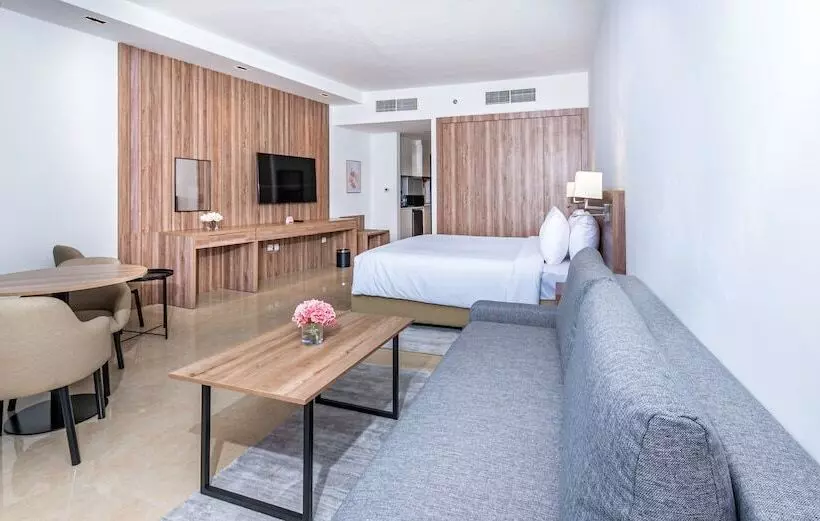 Pyramisa Hotel Apartments