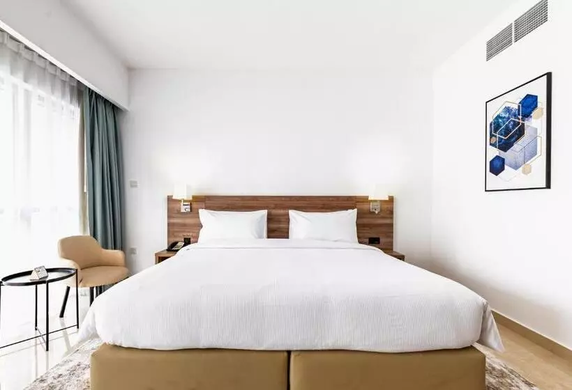 Pyramisa Hotel Apartments