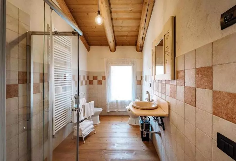 Retkeilymaja Locanda Conta