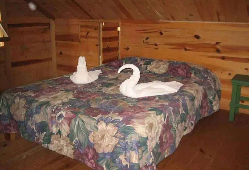 Retkeilymaja Montaña Verde