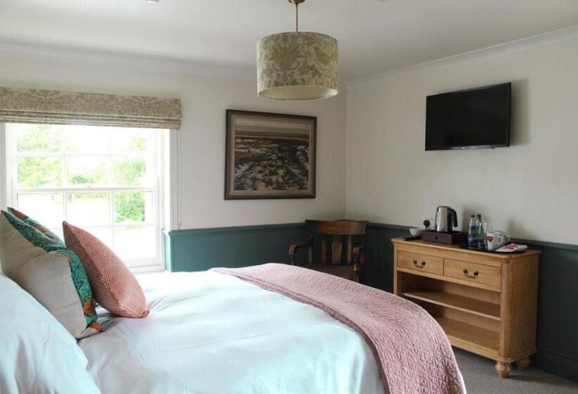 فندق صغير The George Inn St Mary Bourne