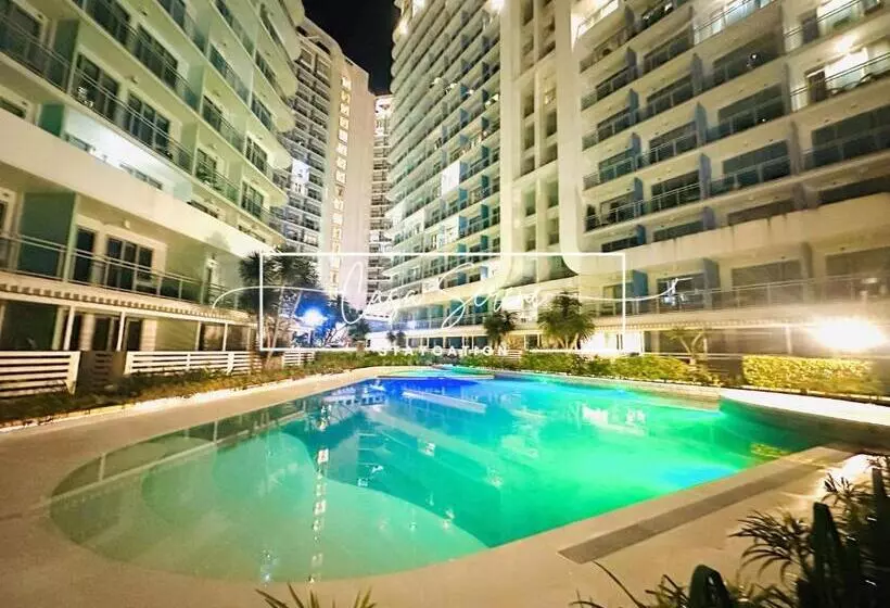 Azure Urban Resort By Casa Serene Staycation