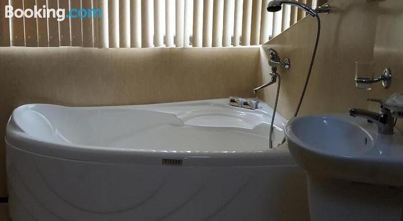 ベッドアンドブレックファースト Kris Hotel & Restaurant