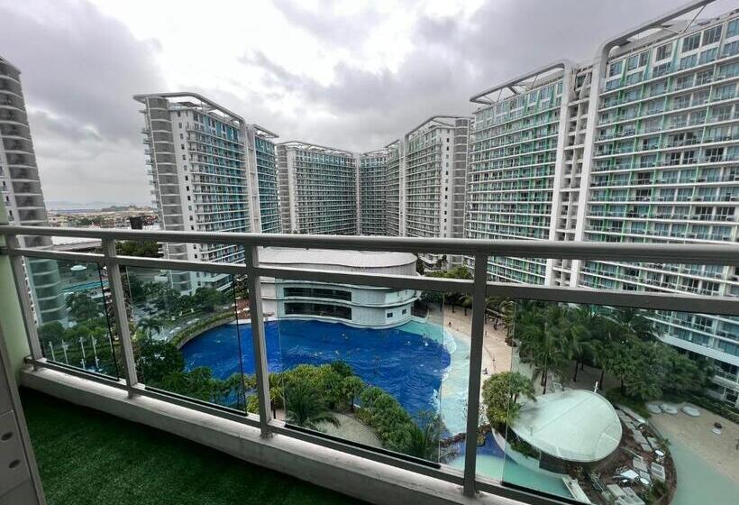 ホテル Azure Staycation Beach View 2br