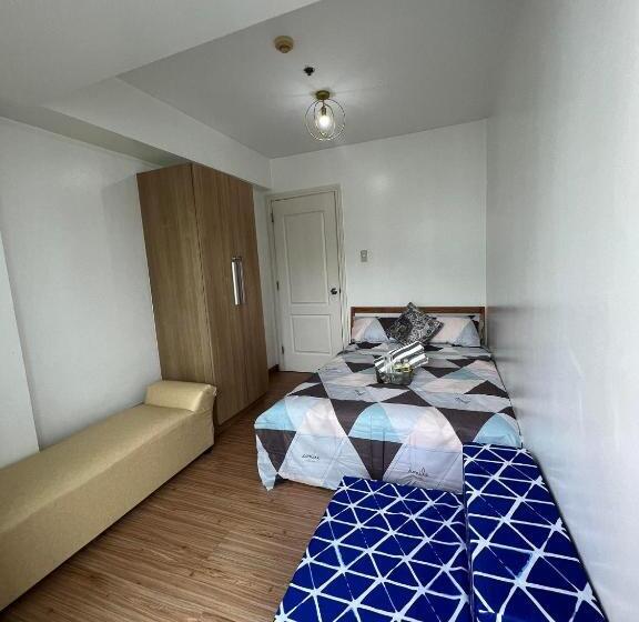 ホテル Azure Staycation Beach View 2br