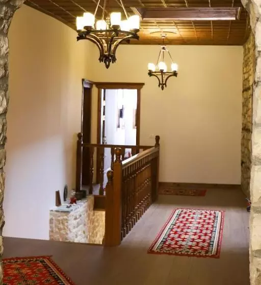 هتل Koroni Boutique