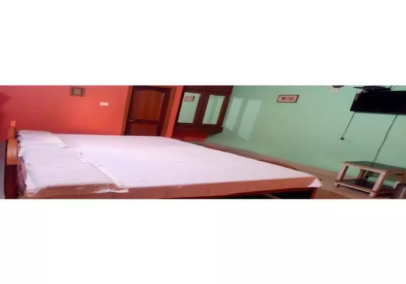 ホテル New Sarnath Guest House