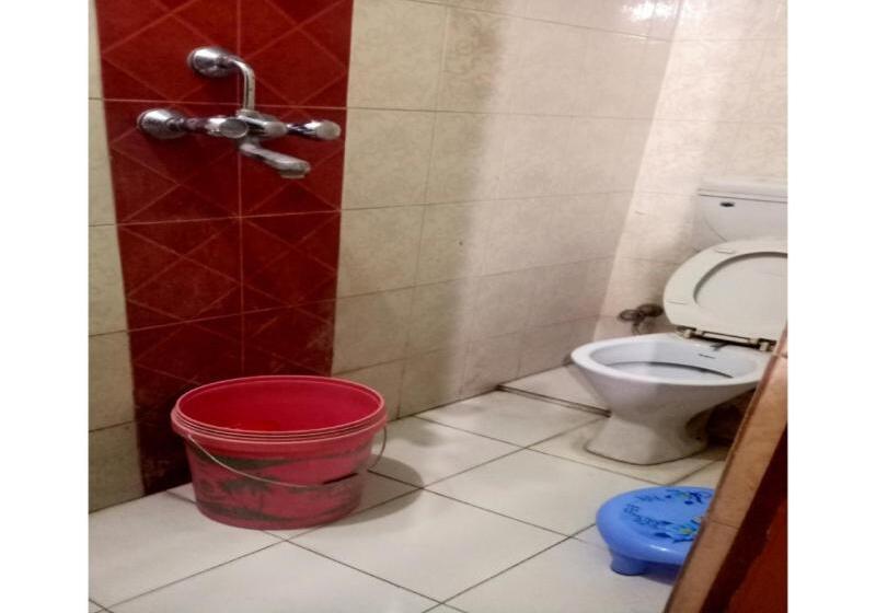 בית מלון כפרי New Sarnath Guest House