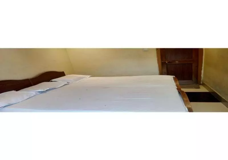 ホテル New Sarnath Guest House