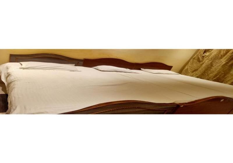 בית מלון כפרי New Sarnath Guest House